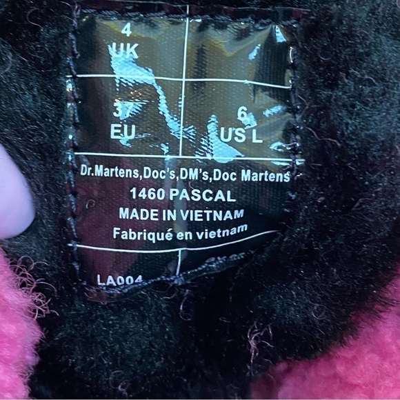 Dr. Martens 1460 Pascal Lux Borg Faux Fur Clash Pink Combat Boot Size 6‎ Women - Picture 11 of 12